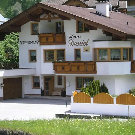 Haus Daniel Apartment Neustift im Stubaital Exterior photo
